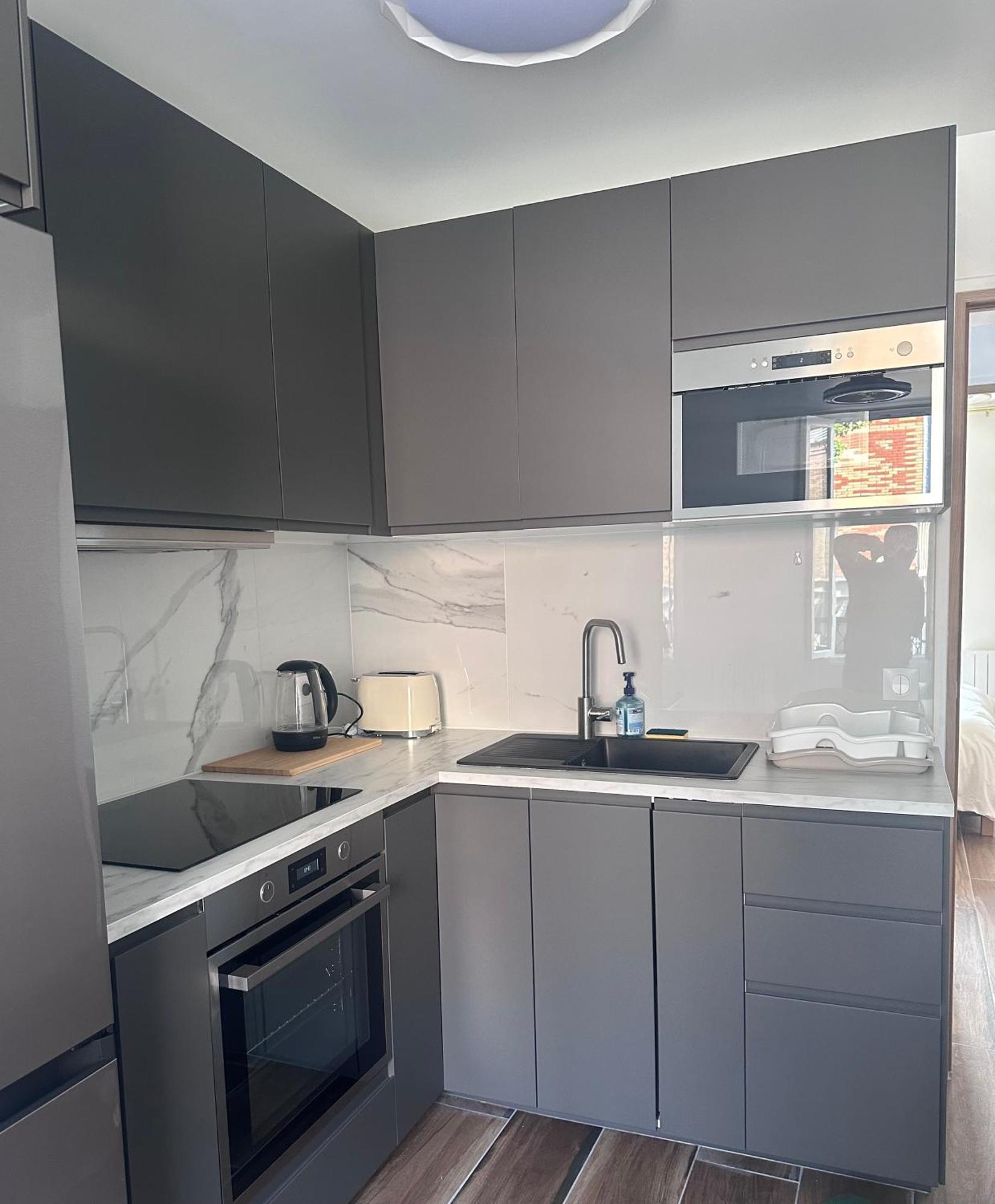 Superbe Proche Tour Eiffel Apartamento *
